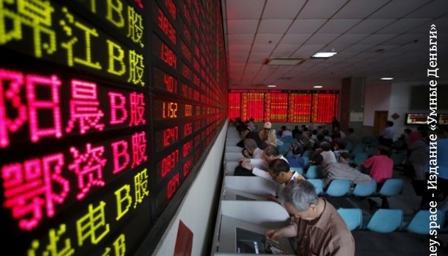 Китайский фондовый рынок продолжает быстрое падение
