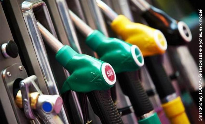 Цена на бензин в 2017 года может вырасти на рубль