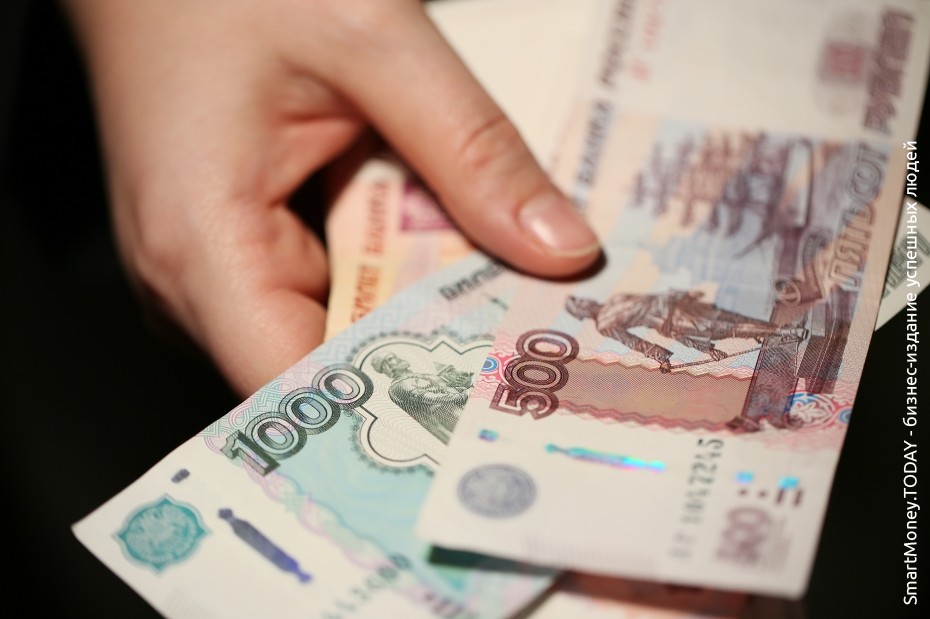 На платежи по кредитам россияне отдают треть доходов