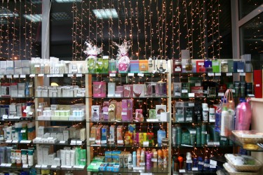 В России готовят план по импортозамещению парфюмерии