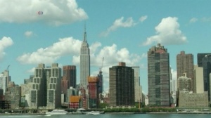 Миллионеры Нью-Йорка: повысьте нам налоги!